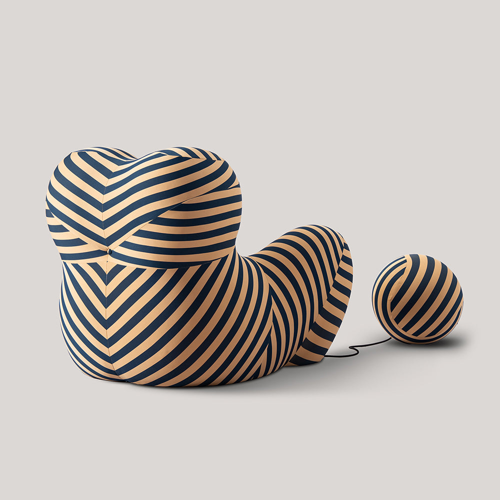 Mother's Arms  Single Sofa