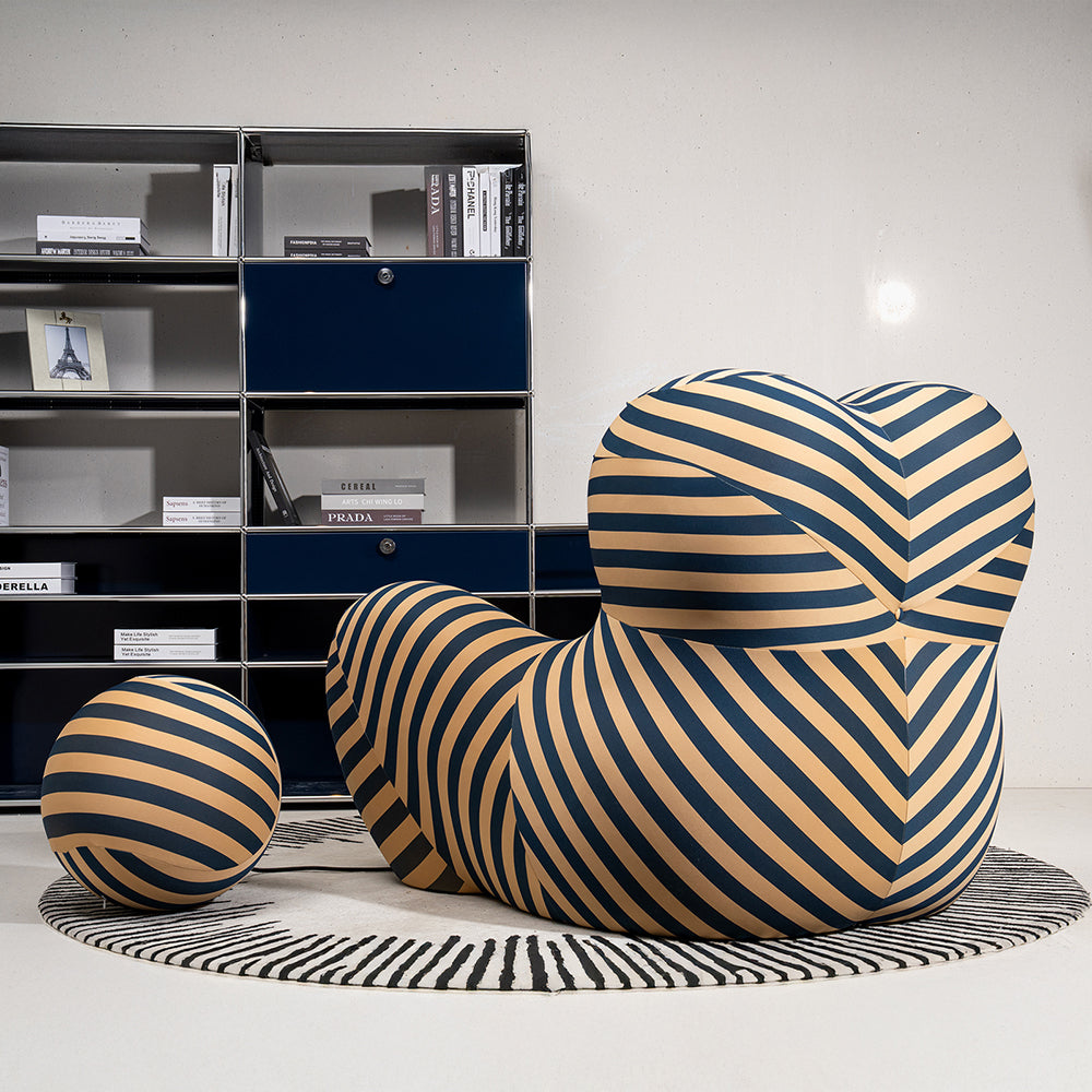 Mother's Arms  Single Sofa